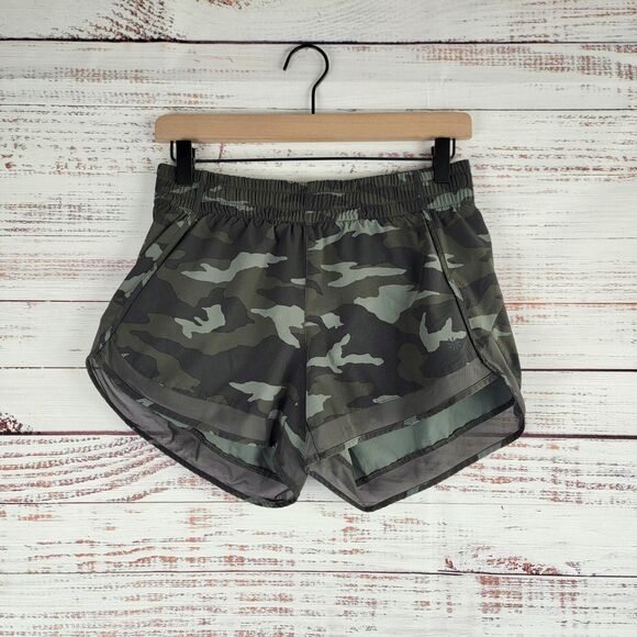 Athleta Printed Mesh Racer Run Shorts 4" Green Camo Athletic Running Womens Sz S - Picture 1 of 12